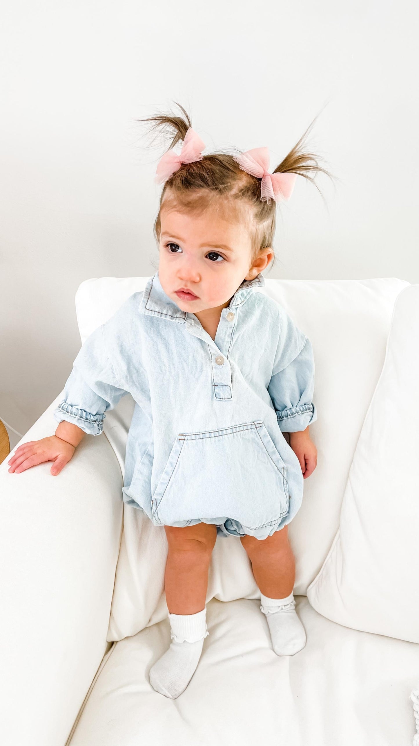 Daisy tulle spring bows - spring solids - daisy bow - neutral bows - tulle bow - trendy bow - girl bow - baby bow - dog bow