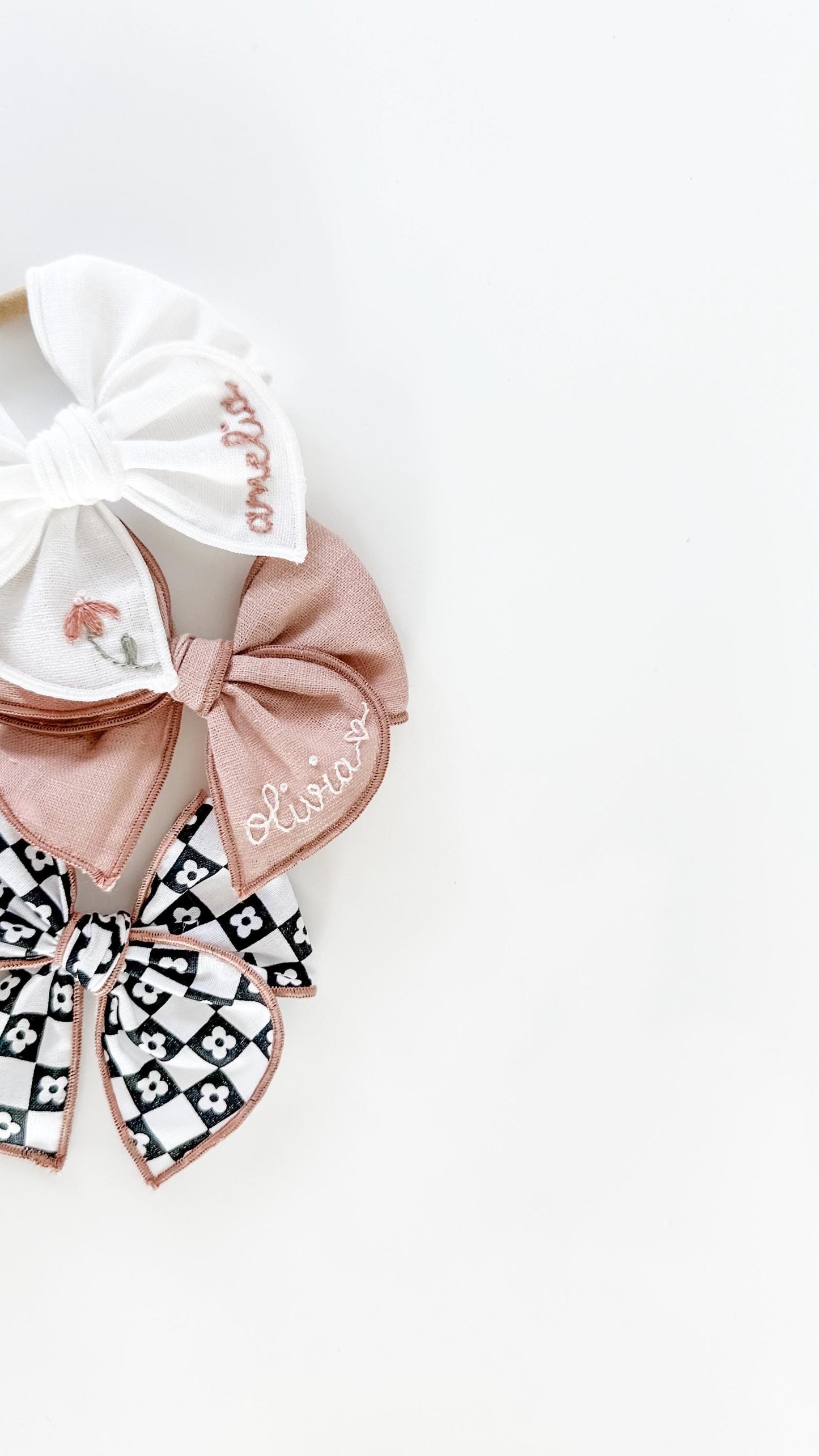 Black and white daisy check fable bow - fall floral fable bow - black white and rose bow - neutral bow - girl bow - dog bow - baby bow